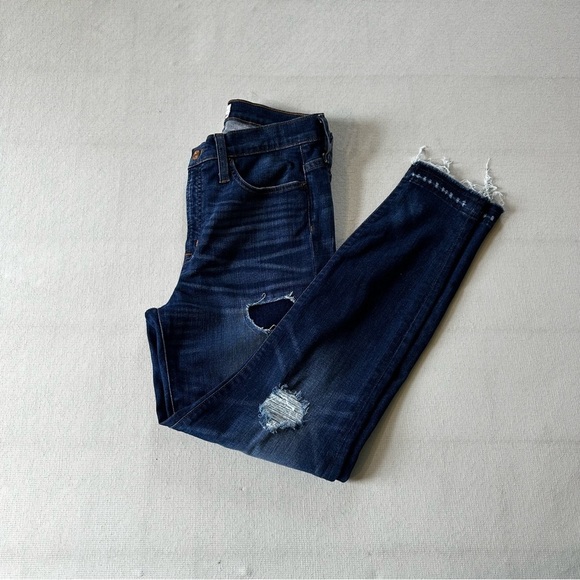 J.Crew Lookout High Rise Skinny Jeans | Size 30 | Distressed Knees | EUC - Picture 7 of 8